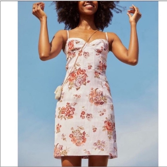 H&M x Brock Collection White Floral Fitted
Linen Blend Mini Dress Women NWT - Picture 12 of 13